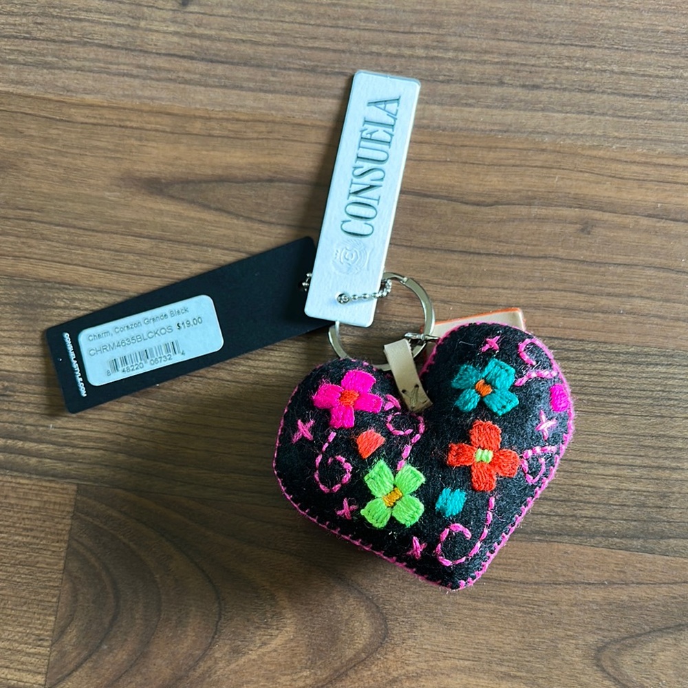 Consuela Floral Heart Keychain